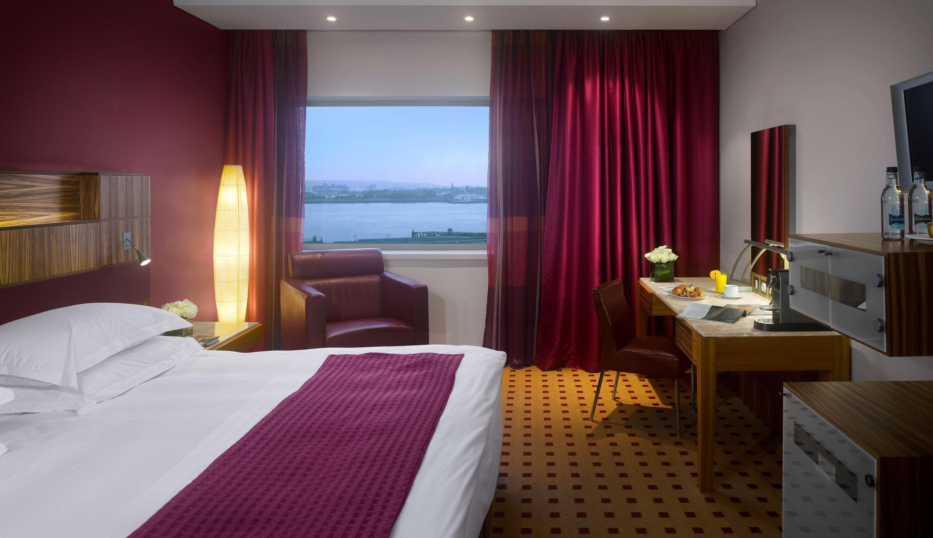 Radisson Blu Hotel, Liverpool Buitenkant foto